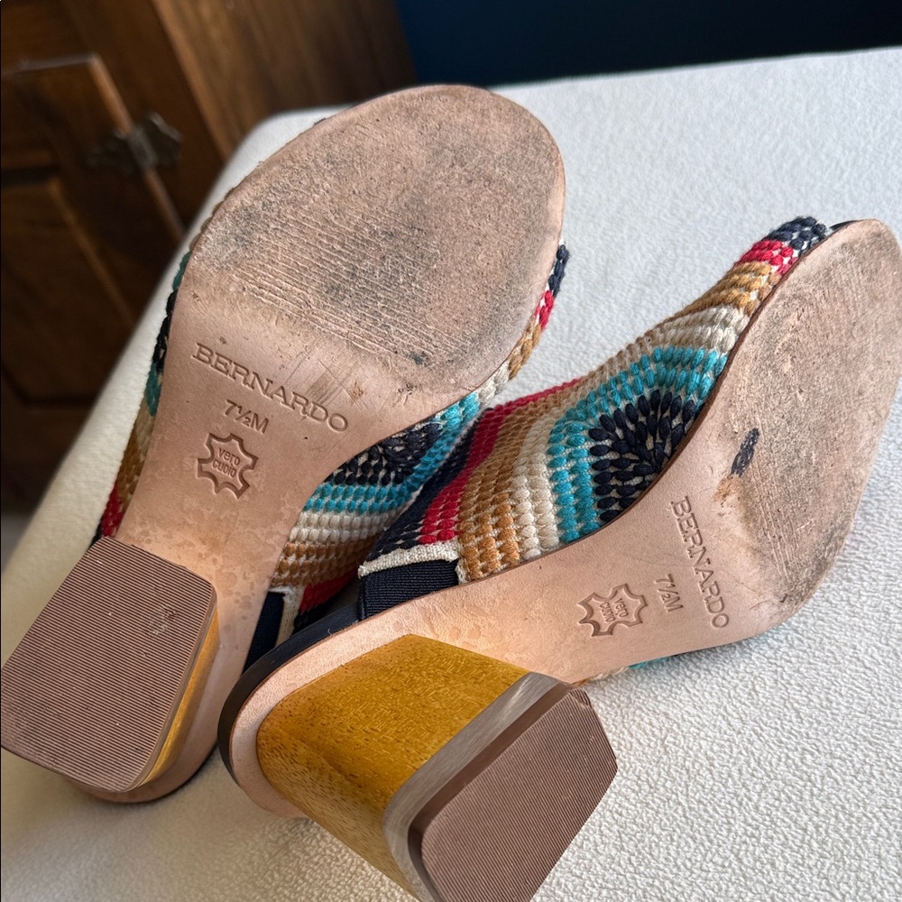 Bernardo Colorful Woven Block Heel Mules, size 7.5. - Picture 9 of 9